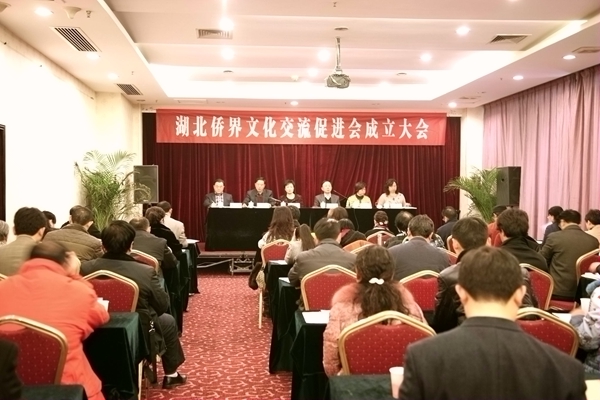 1633748822197772.jpg 1142432K0-0.jpg